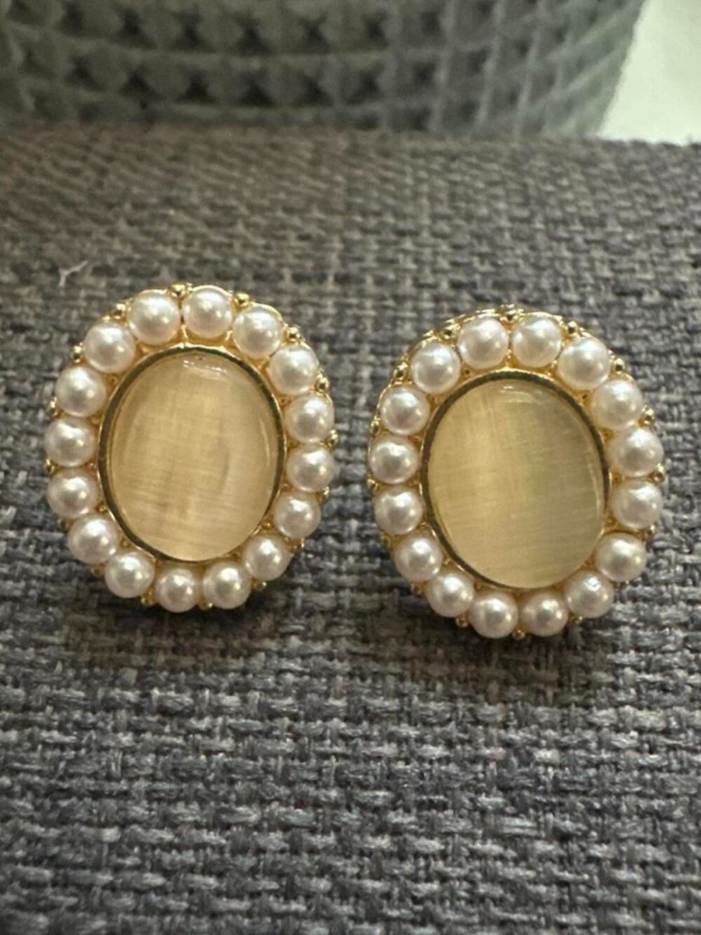 Vintage-Inspired Gold Tone Faux Pearl & Champagne Cabochon Oval Earrings